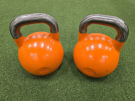 2 st. kettlebells 28 kg