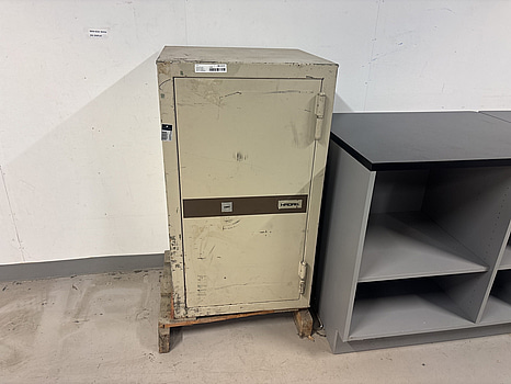 Kassaskåp / dokumentskåp Hadak