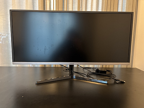 Samsung 34 tums dataskärm S34J552WQRXEN