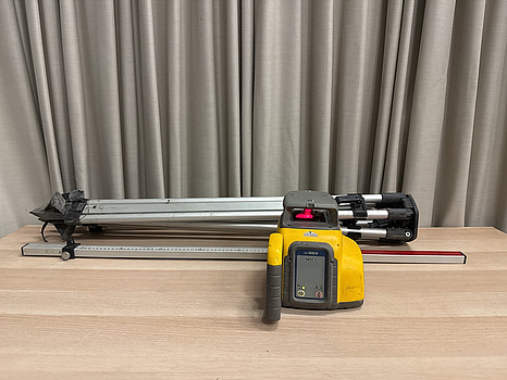 Planlaser Spectra LL300 N