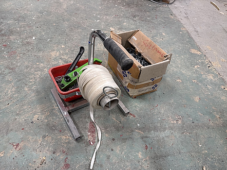 Bandspänningsutrustning