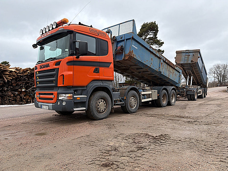 Scania R500 8x4 Tippbil + Tippkärra – Fullt ekipage