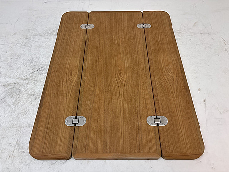 Bordsskiva hopfällbar.