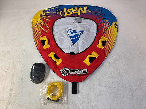 Åkring Base Watersport, Wasp.