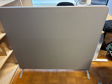 2 st. Golvskärmar, olika storlekar