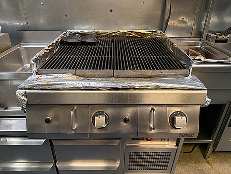 Gasgrill Zanussi, 80 x 85 cm