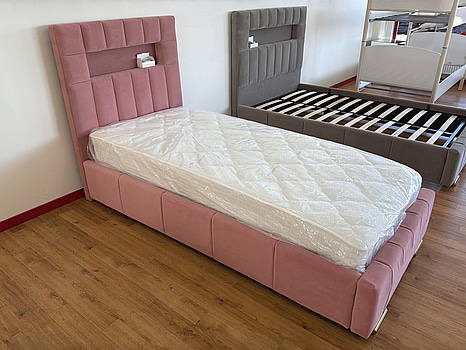 Säng med sänggavel i rosa sammet, 90x200 cm