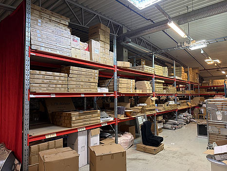 Pallställ, totalt 23 sektioner - ca 29 gavel samt 138 balk