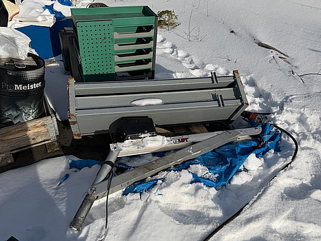 Verkstadsinredning för bil samt Spitz Lift lyftkran