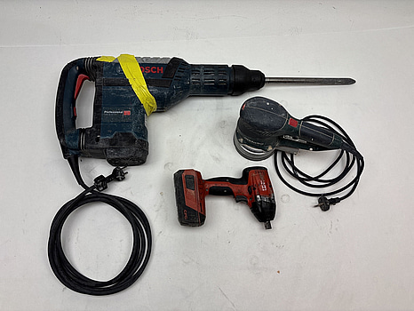 Paket med diverse verktyg