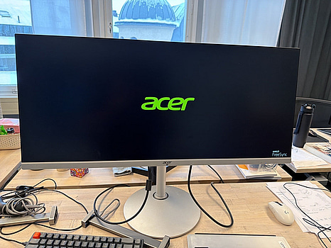 Acer 34-tums datorskärm