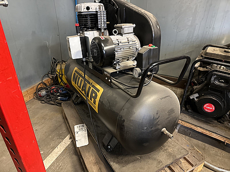 Kompressor Nuair LT.200, 400V, 200 L