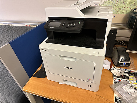 Skrivare, Brother MFC-L8690CDW, vit