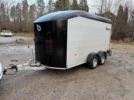 Släpvagn Debon Cheval Liberte C700 -2024 2600KG
