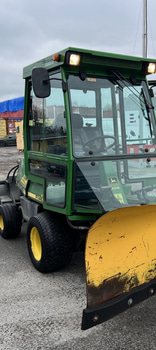 Redskapsbärare John Deere F1145 -1999 | Vikplog | Sandspridare