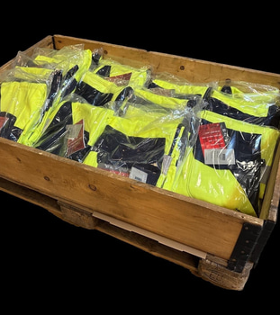 PARTI MED FLAMSKYDDSBYXOR BJÖRNKLÄDER, HIVIS BYXA KLASS 2 CO/P/AS GUL, OLIKA STORLEKAR