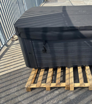 SPABAD WELLIS CALLISTO 5 PLATSER 20 JETS ICE WHITE + LOCKLYFT