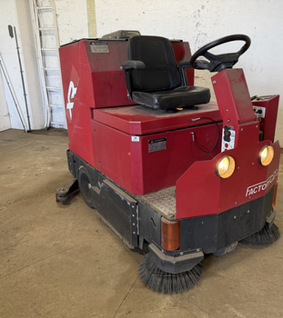 Skurmaskin Factory Cat RPS XR34C