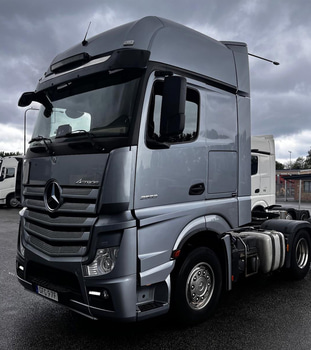 Dragbil Mercedes-Benz Actros 2553 -2019