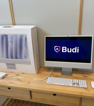 1 st. Apple iMac 24” M4 (2024) – 24 GB RAM / 1 TB SSD