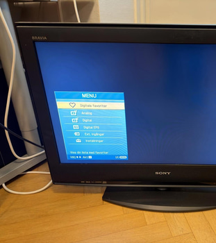 TV Sony KDL-32S2530, 2007