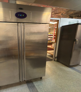 Frysskåp Tefcold RK1420