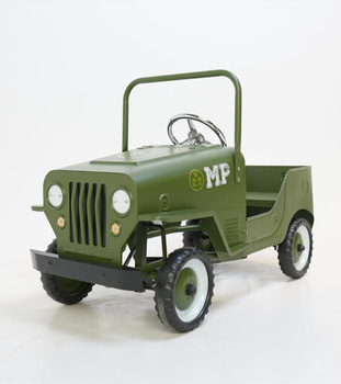Trampbil Rex, Militärpolis
