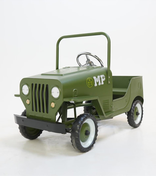 Trampbil Rex, Militärpolis