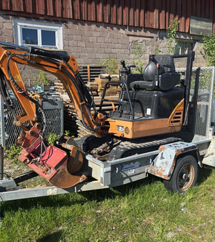 Minigrävare Hanix inklusive släpkärra, rep.objekt