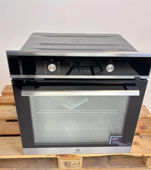 Innbyggnadsugn Electrolux, COP827X