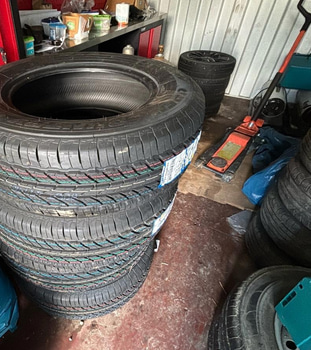4 st. Sommardäck, Toyo Open Country U/T 265/65R18