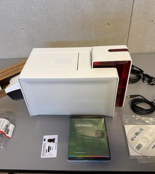 Evolis Primacy – Kortskrivare med mjukvara & tillbehör