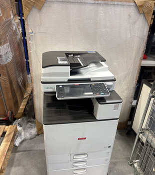 Multifunktionsskrivare Ricoh MP C3003SP