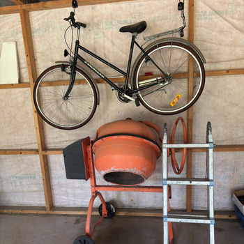 Cementblandare, alu-stege och Monark cykel