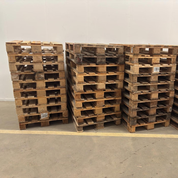 Parti med pallar för helpall, EPAL, EUR, 40 st.