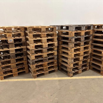 Parti med pallar för helpall, EPAL, EUR, 40 st.