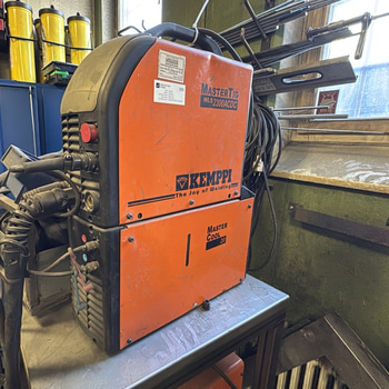 Svets Kemppi MasterTig MLS 2300 ACDC inkl. MasterCool 20