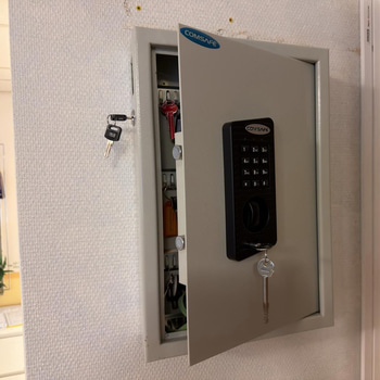 Nyckelskåp ComSafe, elektroniskt lås