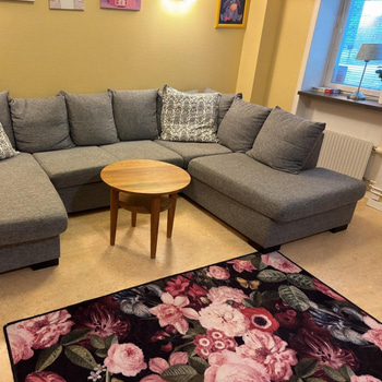 Divansoffa med soffbord samt fåtölj