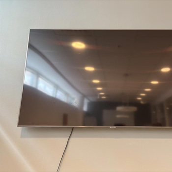 TV Samsung TU715 65 tum 4K