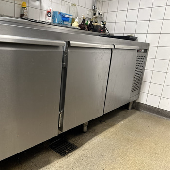 Köksbänk med kylförvaring, Rostfri