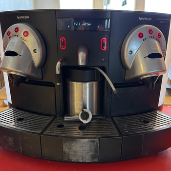 Nespresso Gemini CS220 Pro – Dubbel kaffemaskin