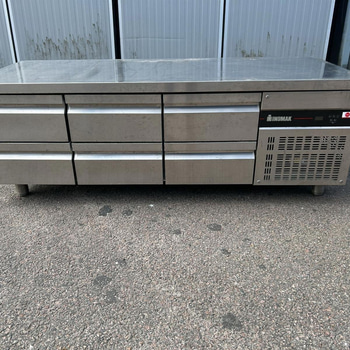 Grillkylbänk med 6 st lådor Inomak