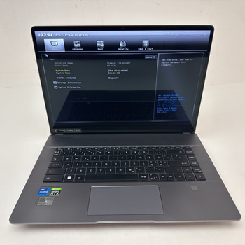 Bärbar dator MSI Creator Z16 15,6 tum