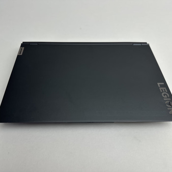 Bärbar gamingdator Lenovo Legion Y9000K