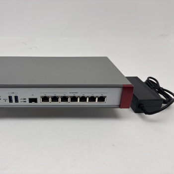 VPN/Brandvägg Zyxel VPN300