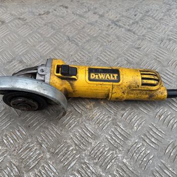 Vinkelslip Dewalt