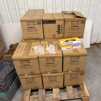 Ca 20 000 st engånghandskar (vinyl)