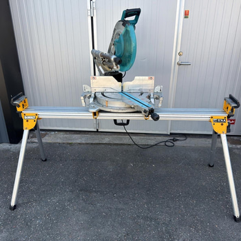 Kap-/gersåg Makita LS1219L