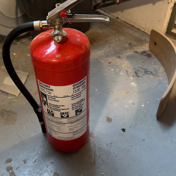 Brandsläckare, 6 kg ABC-pulver
